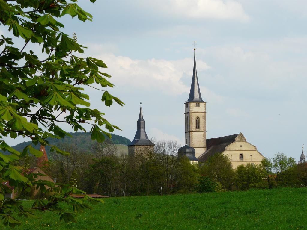 Weingut Gaestehaus Weigand Iphofen Esterno foto